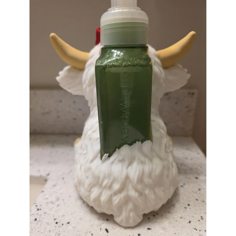 White Highland Cow Soap Holder with Red Bow Ribbon Accent Cow Animal 3d Print
